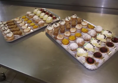2 plateaux gourmand 35 pièces chacun