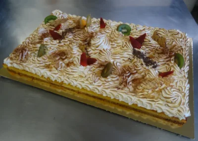Tarte citron meringuée 20 24 parts.