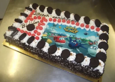 Choco chanel 20 24 parts avec photo des super wings
