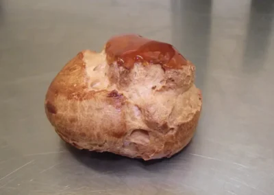 Choux à la crème.