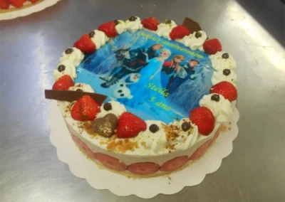 Fraisier 6 8 avec photo la reine des neiges