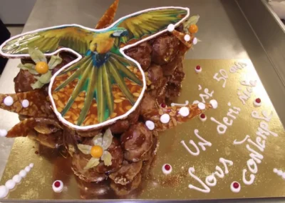 Pièce montée choux avec perroquet