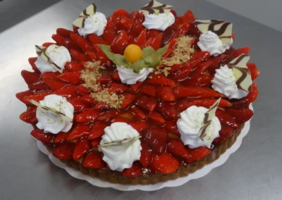 Tarte aux fraises 10 12 parts. (5)