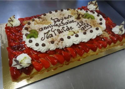 Tarte aux fraises 20 24 parts (4)