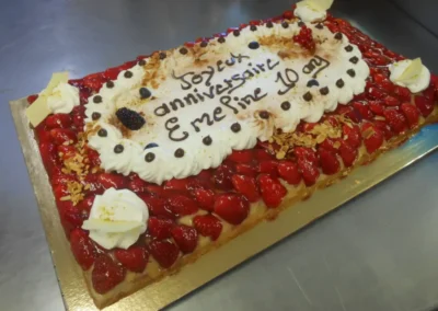 Tarte aux fraises 20 24 parts..
