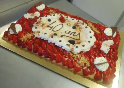 Tarte aux fraises 20 24 parts.