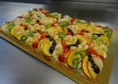 Tarte aux fruits frais 10 12 parts. (4)